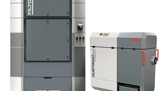 Das Hallenlüftungssystem Filtower zur Einhaltung der Reststaubgrenzwerte in Produktionshallen sowie der mobile Entstauber Dustomat 4 in der neuen „Eco+“-Ausführung.  (Bild: Esta)