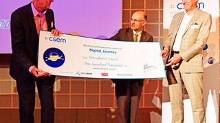 CSEM Digital Journey Gewinner Albert Enste, Federnfabrik Schmid, Georges Kotrotsios, CSEM und Roland Luthier, EPFL (v.l.) (Patrick Di Lenardo)