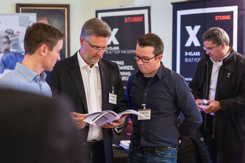 Impressionen der Förderprozessforen 2019: Beim Pumpen- und Schüttgut-Forum diskutieren Experten an zwei Tagen über Probleme bei Förderprozessen. Dabei steht der praxisorientierte Austausch und die gemeinsame Lösungsfindung im Vordergrund des Netzwerktreffens der Pumpen- und Schüttgut-Community. (Stefan Bausewein / PROCESS)