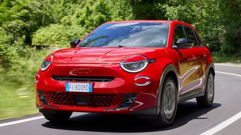 Der Fiat 600e hat eine Lithium-Ionen-Batterie mit einer Kapazität von 54 kWh. (Bild: Fiat_Stellantis)