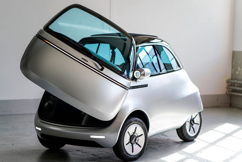 Da der deutsche Partner Artega nun selbst ein E-Auto nach diesem Konzept baut, kommt der Microlino wohl erst 2021. Das Design steht bereits fest, die technischen Daten folgen (Preis: noch nicht bekannt). (Micro)