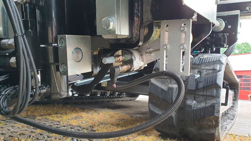 Mit Blick auf die Betriebssicherheit und schnelle Diagnose im Fehlerfall ist in den Drehgeber-Deckel ein Status-LED integriert. (Bild: Wachendorff Automation / AT-Boretec)