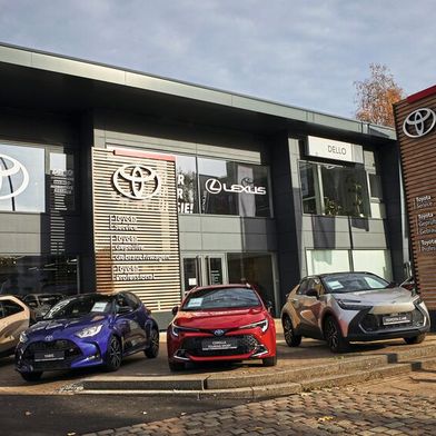 Der neue Toyota/Lexus-Standort in Hamburg-Eppendorf ist nur wenige Hundert Meter von der „alten“ Hamburger Automeile am Nedderfeld entfernt.  (Bild: Dello)