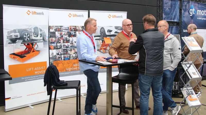 Hebebühnen für alle Fahrzeuggrößen, das ist die Kompetenz von Liftwerk-Automotive aus Nordhessen. (Bild: Klasing)