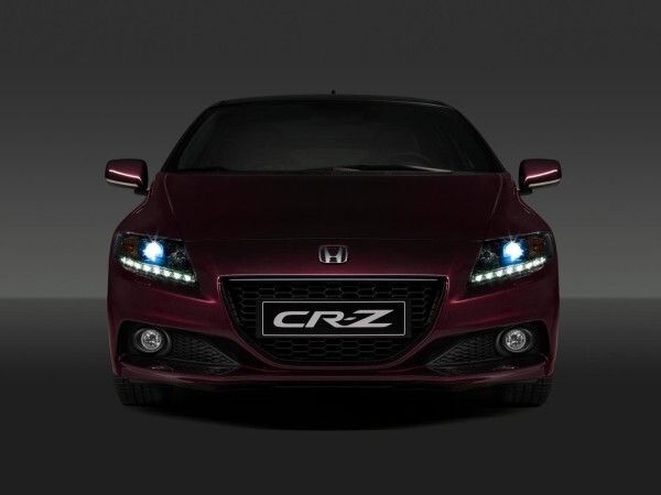 Mit mehr Leistung und noch sportlicherem Design schickt Honda ab 2013 den Hybriden CR-Z auf die Straße (Bild: Honda)