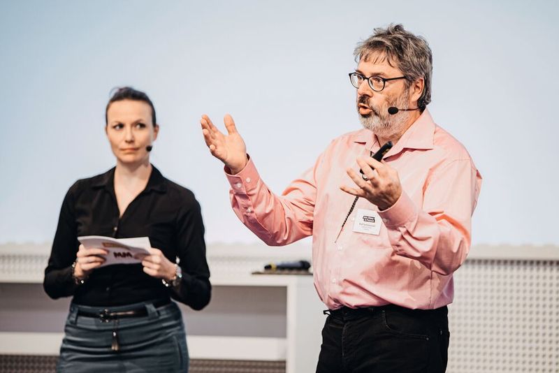 Impressionen der Fachtagung „Mehr Effizienz im Presswerk“ am 15. September 2021 in Würzburg. (Bild: VCG)