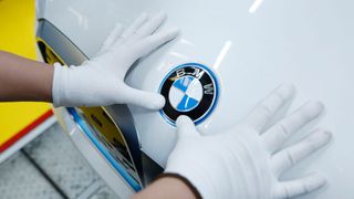 BMW will vor allem in Deutschland neue Mitarbeiter einstellen. (BMW)