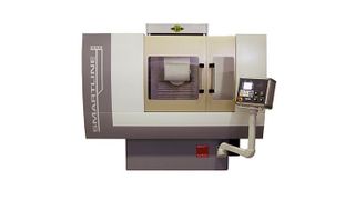 Die X-Achse der Standardschleifmaschinen Smart Line kann laut Hersteller mit allen Antriebsarten wie Hydraulikantrieb, Riemenantrieb, Kugelgewindetrieb sowie hydrostatischem Gewindetrieb ausgerüstet werden. Bild: Elb-Schliff (Archiv: Vogel Business Media)