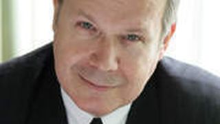 Soto Asimakopoulos, Direktor Marketing und Vertrieb bei der Toyota Kreditbank, ist überzeugt, dass der Dreiklang zwischen Hersteller, Bank und Versicherungsdienst die künftigen Finanzdienstleistungsprodukte bestimmen wird. (Archiv: Vogel Business Media)