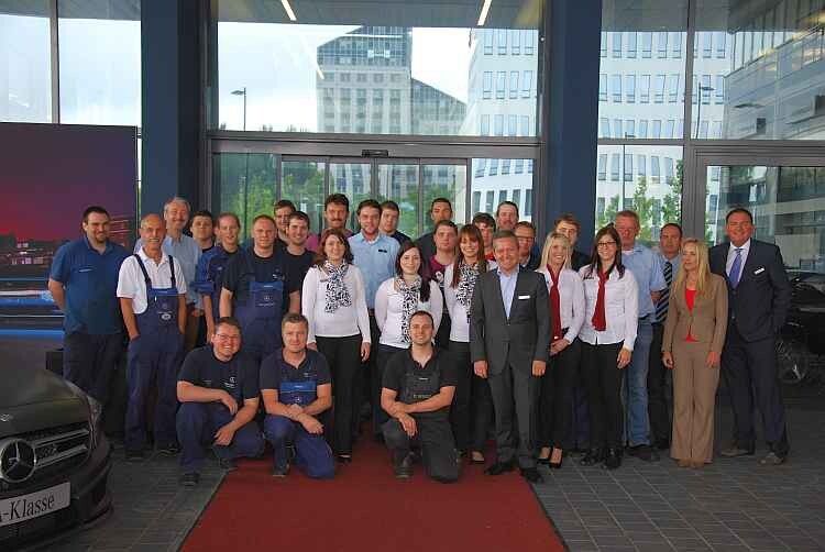 Glänzende Aussichten: Die Daimler-Niederlassung Nürnberg bietet ihren Mitarbeitern ein perfektes Arbeitsumfeld. (Foto: Rosenow)