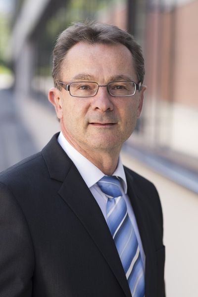 „Die besondere Herausforderung in der Composite-Bearbeitung liegt in der prozesssicheren und wirtschaftlichen Zerspanung“, erläutert Dr. Peter Müller-Hummel, Leiter Aerospace & Composites der Mapal Dr. Kress KG. (Bild: Mapal)