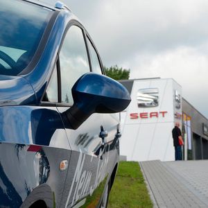 Im thüringischen Mühlhausen wird seit diesem Freitag offiziell mit Seat gehandelt.(Foto:  Grimm)