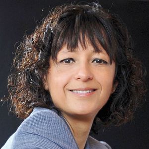 2020: Die seit Jahren in Deutschland arbeitende Genforscherin Emmanuelle Charpentier (Frankreich)... (Bild:  Emmanuelle Charpentier /Bianca Fioretti, Hallbauer & Fioretti / CC BY-SA 4.0)