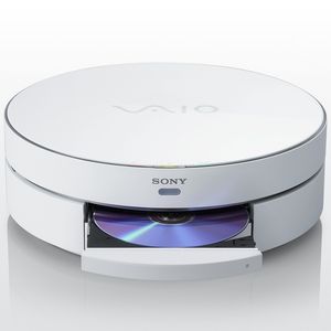 Der integrierte DVD-Brenner ist kompatibel zu allen gängigen Medienformaten einschließlich DVD-RAM.