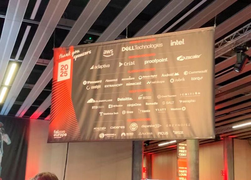 Natürlich dürfen auch die Sponsoren nicht vergessen werden. In Barcelona kamen einige Partner live zusammen. (Bild: Vogel IT-Medien )