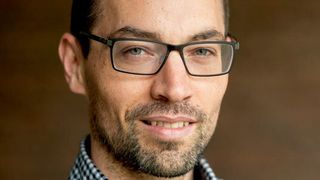 Der Forscher Nicolas Plumeré wurde für seine Arbeiten ausgezeichnet.  (RUB, Kramer)