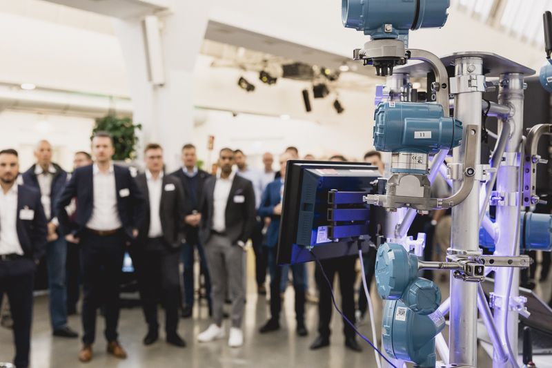 Konkrete Technologien in der Austellung. (Bild: Stefan Bausewein)