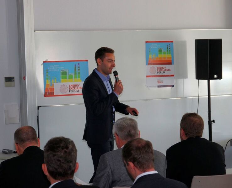 Lukas Dökel von Wago Kontakttechnik referiert zum Thema „Der nächste Schritt Effizienz - Energiemanagement weiter gedacht“ (Klein / PROCESS)