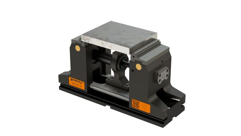 Der neue Tele Centric 125 bringt stolze 40 Kilonewton Spannkraft bei nur 60 Newtonmeter Anzugsmoment. Die Spannweite reicht von 44 bis 227 Millimeter. Mit Spannweiten-Adapter kann die Mindest-Spannweite von 44 auf 11 Millimeter reduziert werden.  (Bild: Allmatic-Jakob Spannsysteme GmbH)