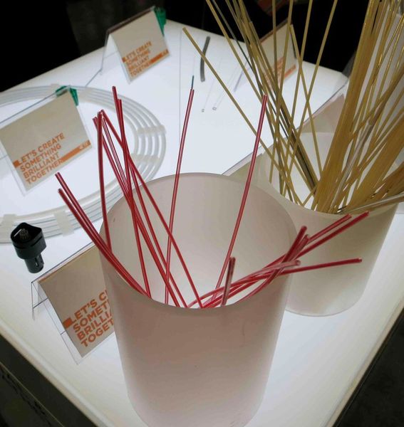 Der erste Multilumen-Mikroschrumpfschlauch: drei Kanäle für den Einsatz in Kathetern. Einfache Verbindungstechnik zur elektrischen Isolation und  zum mechanischen Schutz. (Bild: Reinhardt)