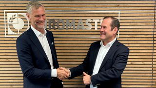 Jürgen Walter (links) übernimmt den Chefsessel von Dr. David Gabrysch, der Euromaster verlässt. (Bild: Euromaster)