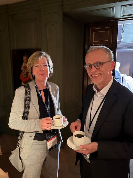 Anja Marohn (Infinigate) und Michael Haas (Watchguard) haben sich immer etwas zu erzählen. (Bild: Vogel IT-Medien)