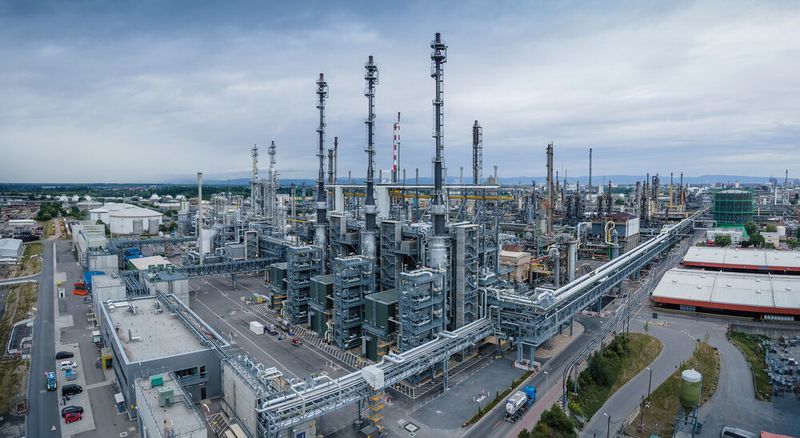 A fire broke out in the North plant section of BASF's Ludwigshafen site on Wednesday. (symbolic image) (BASF)