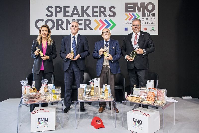 Eine Neuheit der EMO Milano 2021 war der Speakers Corner, der in Halle 5 eingerichtet wurde.   (Ruggiero Scardigno)