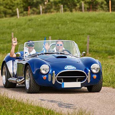 Zum fünften Mal ruft die Oberbayerische Meister-Classic die Oldtimer-Freunde zusammen. Ein »kfz-betrieb«-Leserteam kann einen Startplatz gewinnen.(Bild:  Innung München-Oberbayern)