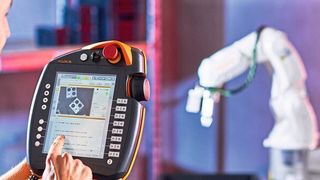 Über eine App lässt sich ein Vision-Sensor von Sensopart einfach einrichten und an Kuka-Robotersysteme anbinden. (Sensopart)