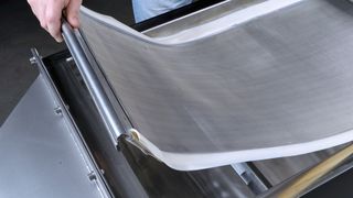 Dank modularer Bauweise ist ein Siebwechsel einfach und schnell möglich. (Bild: Engelsmann)