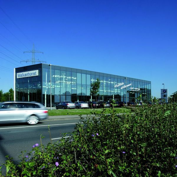 Die Walkenhorst-Filiale Osnabrück in der Sutthauser Straße 292 beherbergt die Stammmarken BMW, Mini und Alpina. (Archiv: Vogel Business Media)