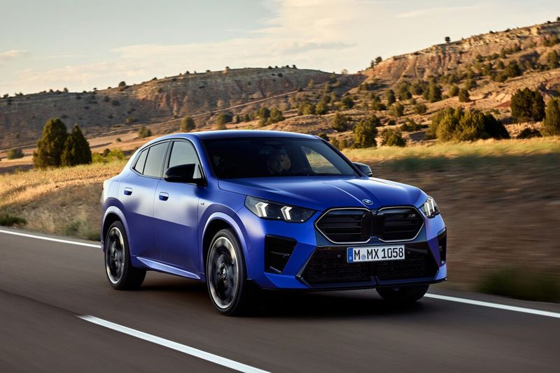 Topmodell des neuen BMW X2 ist der M35i X-Drive, dessen Zweiliterbenziner 221 kW/300 PS bereitstellt. (Bild: BMW)