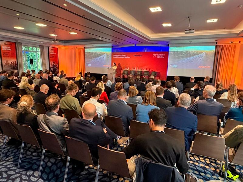 Die Automotive Coalition for Europe richtete in Brüssel klare Erwartungen an die EU-Politik. Der Automobil-Aftermarket muss als strategisch entscheidende Säule der europäischen Industrie behandelt werden.(Bild:  Automotive Coalition for Europe)