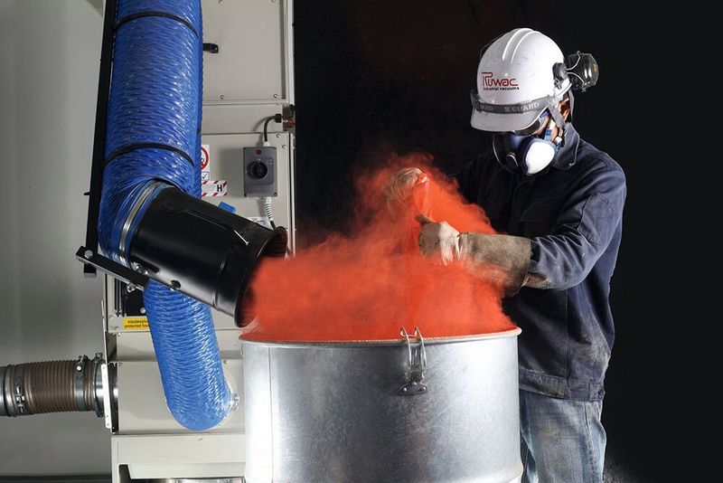 Entstauber saugen Schwebstaub direkt an der Entstehungsstelle ab. (Bild: Ruwac)