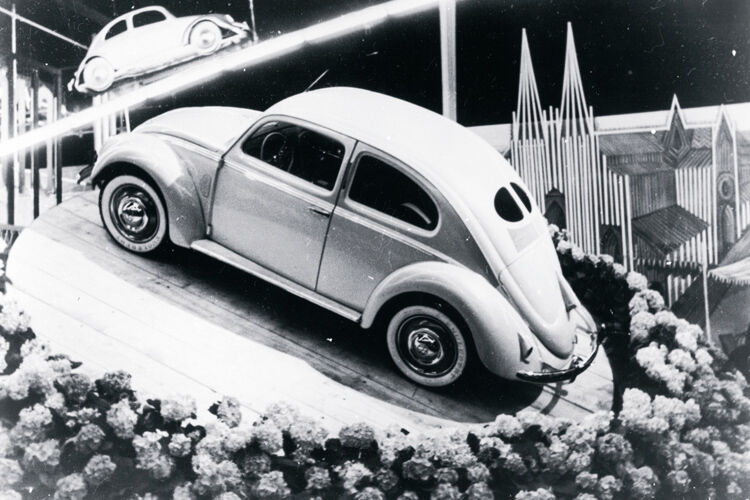 Seine Publikumspremiere feierte der Volkswagen noch im gleichen Jahr im Berliner Sportpalast. (Foto: VW)