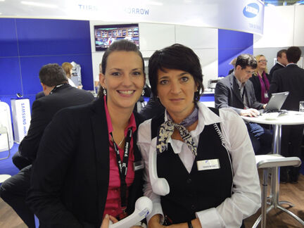 Daniela Dransmann und Natalia Weichel, Brightstar Europe hingen an der Leitung (Archiv: Vogel Business Media)