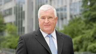 Dr. Klaus Engel, Vorsitzender des Vorstands der Evonik Industries zum Kauf des Resoner-Geschäftes: "Mit dem Erwerb des Resomer-Geschäfts werden wir unsere Position als strategischer Partner und Lösungsanbieter für die Pharmaindustrie stärken."  (Bild: Evonik)