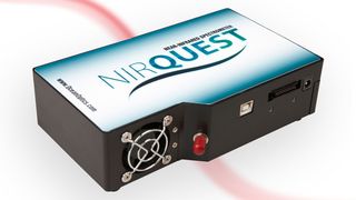 Das NIRQuest 512-2.2 besitzt eine Empfindlichkeit von 900-2200 nm.  (Bild: Ocean Optics)