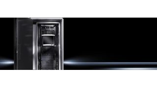Im Rittal Micro Datacenter Level E findet IT-Hardware auf 42 oder 47 Höheneinheiten  Platz. (Bild: Rittal GmbH & Co. KG)