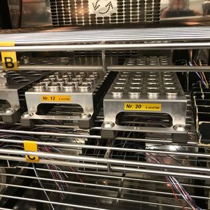 Temperatur-Kalibrierofenofen für piezorestistive Messzellen.