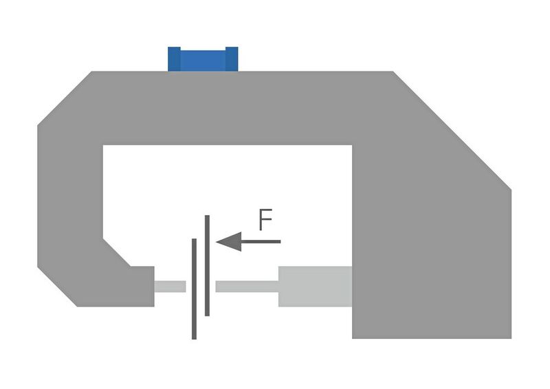 Die Einsatzmöglichkeiten von Dehnungssensoren sind grenzenlos: Gewichtsmessung für Baufahrzeuge, Schwingungsdämpfung, Blechdickenmessung, Regelung der Haltekraft und Kraftüberwachung im Fügeprozess sind nur fünf von etlichen Anwendungsfällen.  (Bild: Baumer)