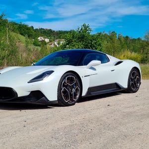 Drei Farbwelten und sechs Lackierungstöne sind im Programm. (Bild:  Michael Kirchberger/Ampnet)