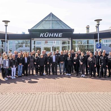 Die Kühne-Gruppe ist bestrebt, ihre Mitarbeiter möglichst lange an sich zu binden. (Bild: Jonas Blank)