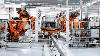 BMW will seine neuen Werke und Produktionslinien mit Kuka-Robotern ausstatten. (Kuka Group)