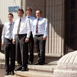 Das Schuler-Vertriebsteam aus dem Geschäftsfeld Highspeed (von links): Sebastian Rebstock, Markus Röver (Geschäftsfeldleiter Highspeed), André Faust und Markus Schlein. Bild: Schuler