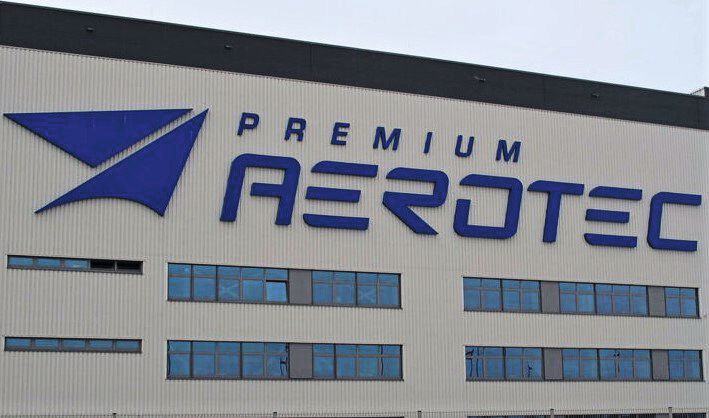 Die Teilefertigung der Airbus-Tochter Premium Aerotec (PAG) in Augsburg wird nun doch nicht an Mubea abgetreten. Nun sind aber andere PAG-Standorte Gegenstand von Verkaufsgesprächen. Doch das ist noch nicht alles, was Airbus umtreibt.