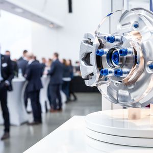 Ende März war es wieder soweit: Am 26. und 27.3. trafen sich OEMs, Zulieferer und Entwicklungsdienstleister zum großen Leichtbau-Event. Der Leichtbau-Gipfel 2019 in Bildern:(Stefan Bausewein)