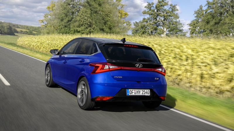 Den Einstieg bildet ein 84 PS starker 1,2-Liter Saugbenziner. (Hyundai)