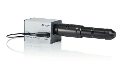 Farb- und Leuchtdichtemessungen: Das LumiTop 5300 AR/VR erfüllt die sehr speziellen Testanforderungen an Displays für AR/VR-Headsets und ist optimal für den Near-Eye-Display-Test eingestellt.(Bild:  Instrument Systems)